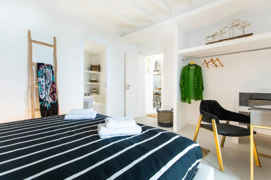 Villa Zeolite by Mykonos Rocks