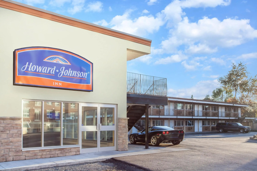 Howard Johnson by Wyndham Kingston