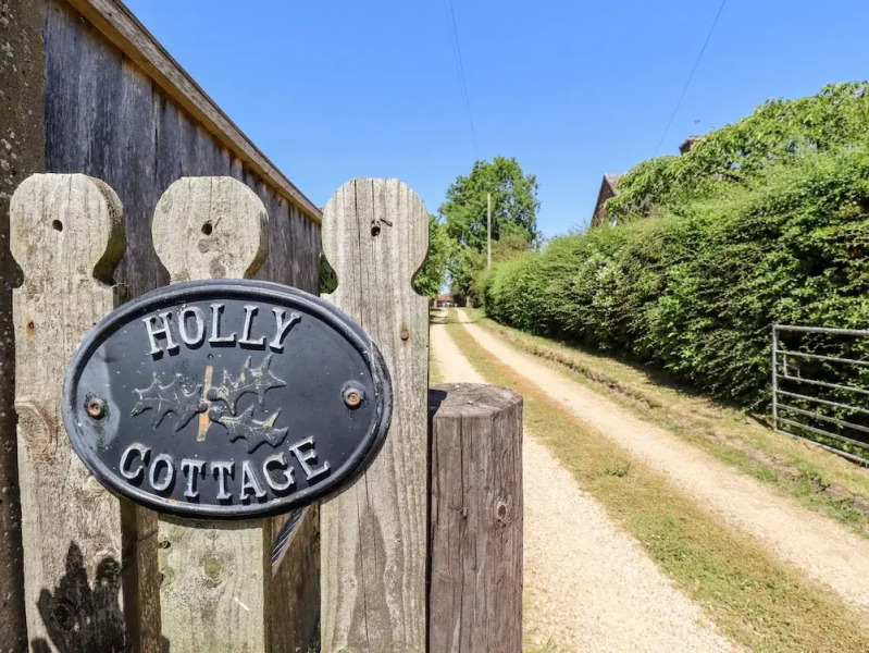 Holly Cottage