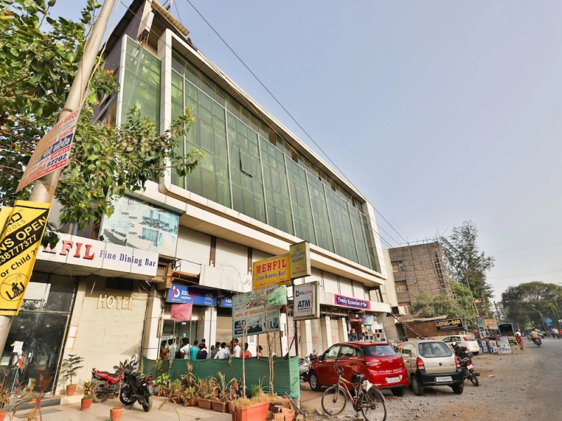 Hotel Lotus Residency