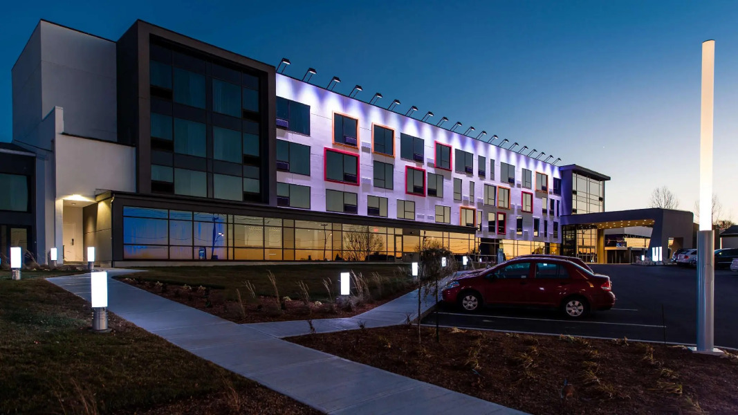 Отель Hotel Levesque