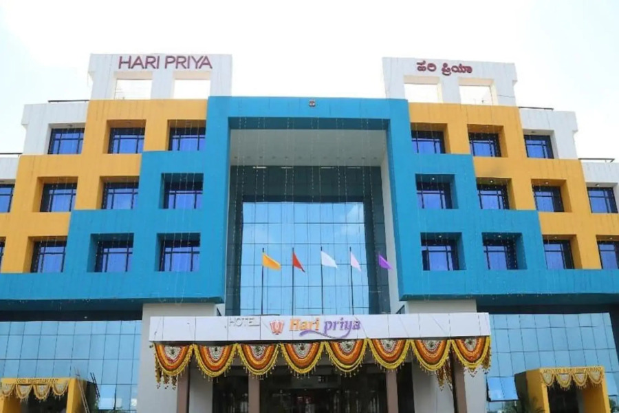 Hotel Hari Priya International
