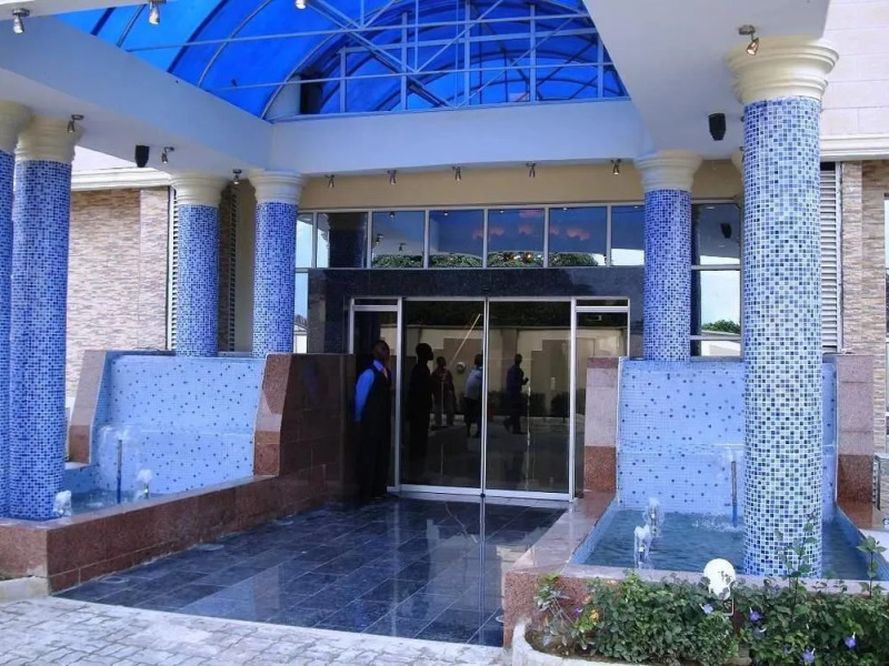 Kayriott Hotel & Suites