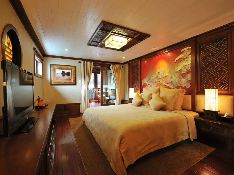 Paradise Peak Cruise