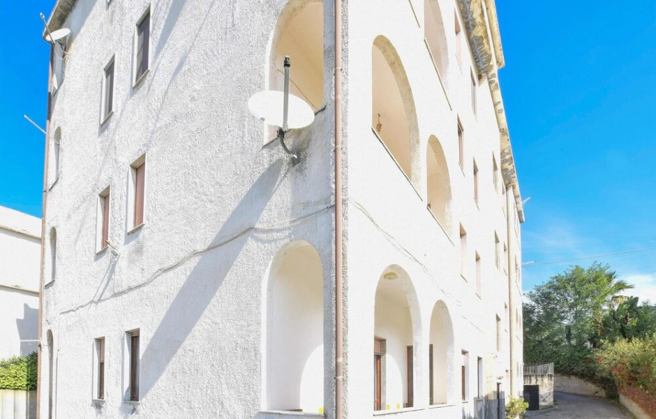 Nice Apartment in Nocera Terinese With 2 Bedrooms and Wifi