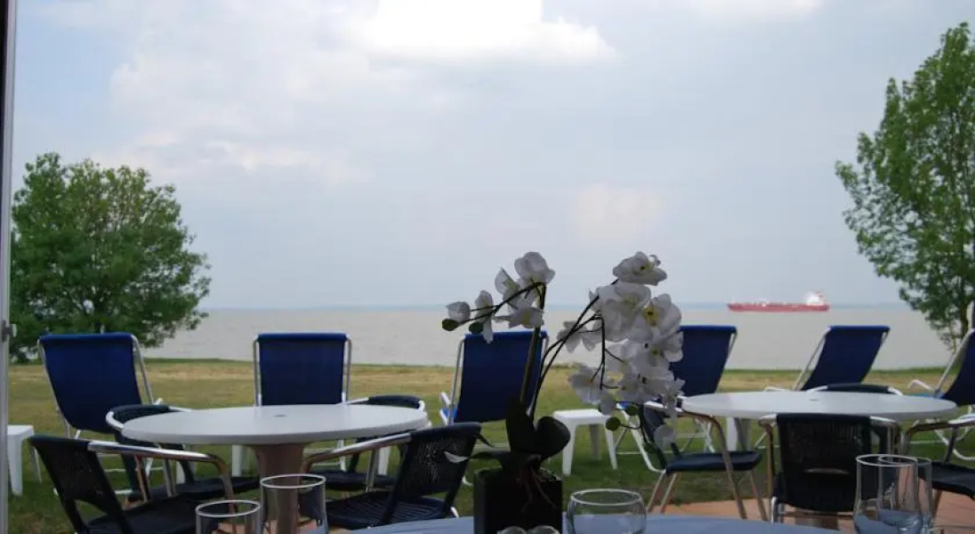 La Maison Du Douanier