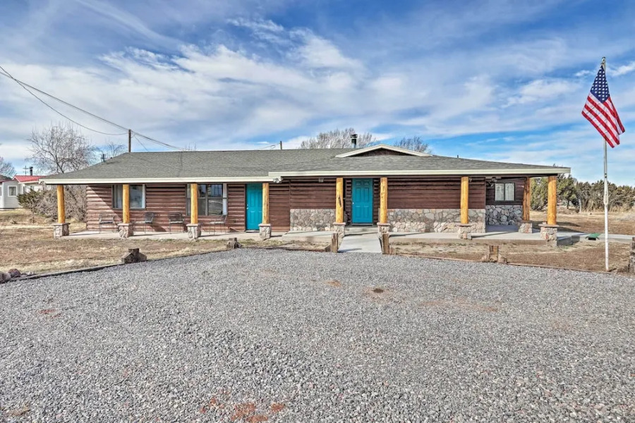 'the Eagar House' White Mountains Gem w/ Views!