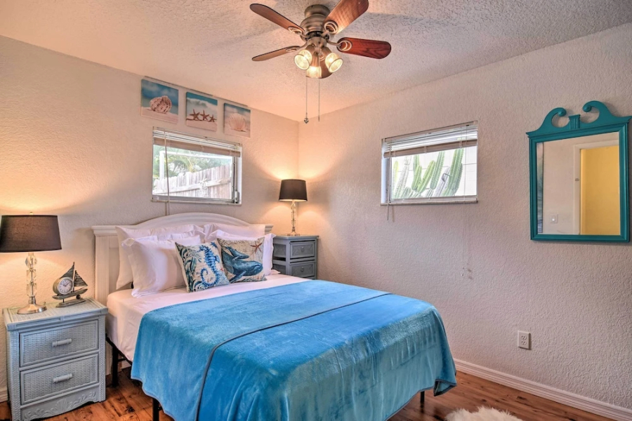 6 Mi to Beaches: Seminole Retreat w/ Pool