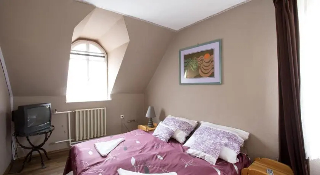 Bed and breakfast Hársfa Pension