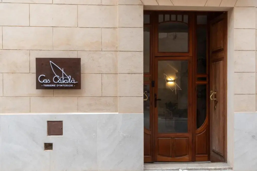 Cas Català