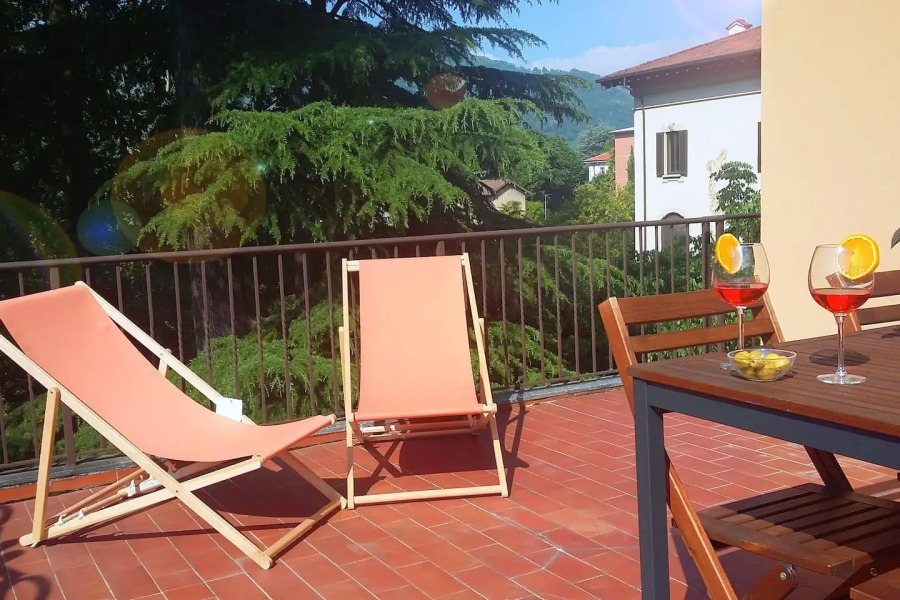 Adda River Home on Lake Como ideal for families