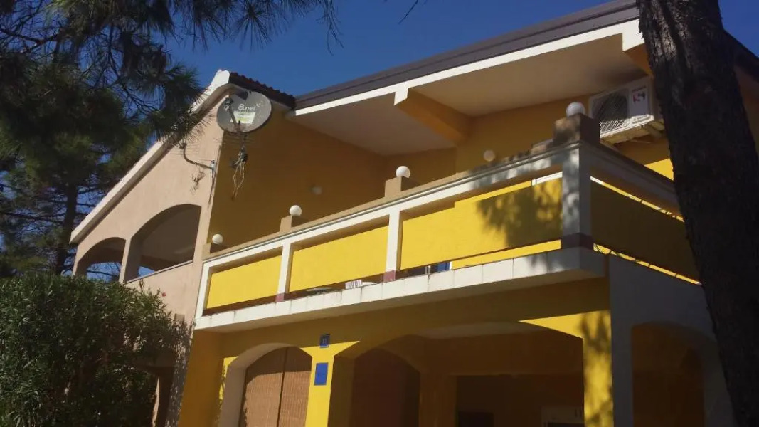 Apartments Batovanja