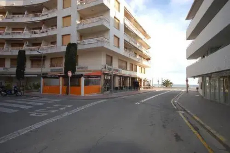 Apartment Lets Holidays Tossa de Mar Beach