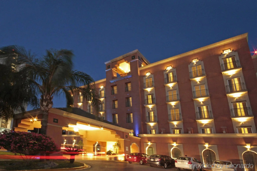 Holiday Inn Express Monterrey Galerias by IHG