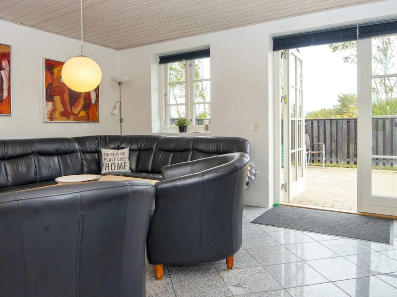 10 Person Holiday Home in Ulfborg