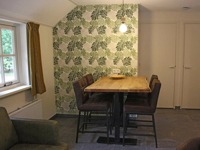 Cozy Bungalow With two Bathrooms, in the Forest