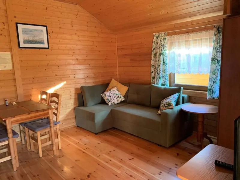 Comfortable Holiday Homes, Bobolin