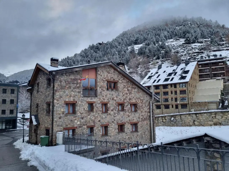 Nuevo apartamento Esquí wifi y netflix para 6 personas