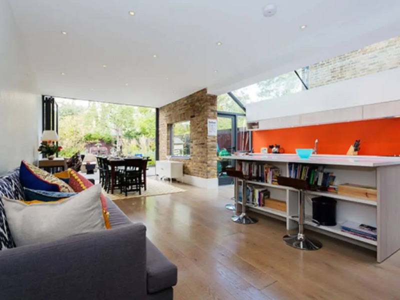 House Harvist Road -Queens Park