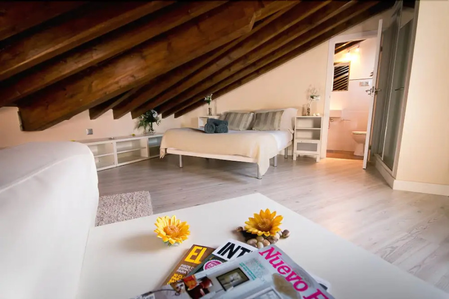 Malaga 102299 1 Bedroom Apartment by Mo Rentals