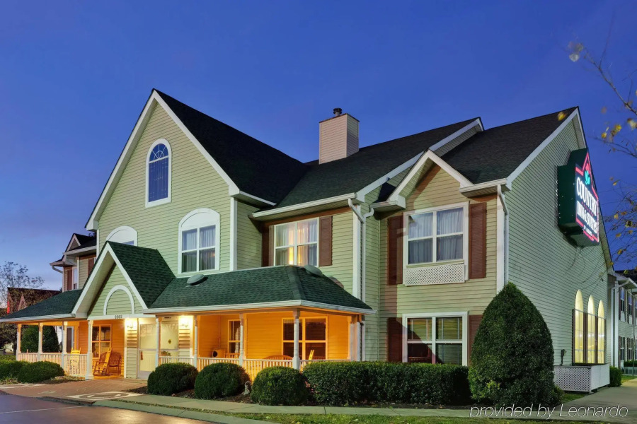 Radiant Inn & Suites