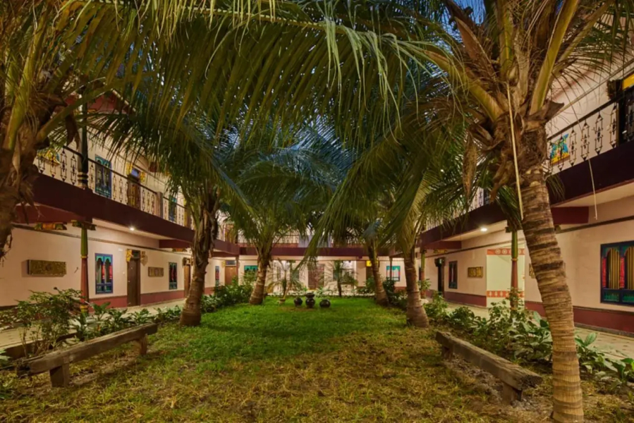 Sterling Palavelli Godavari