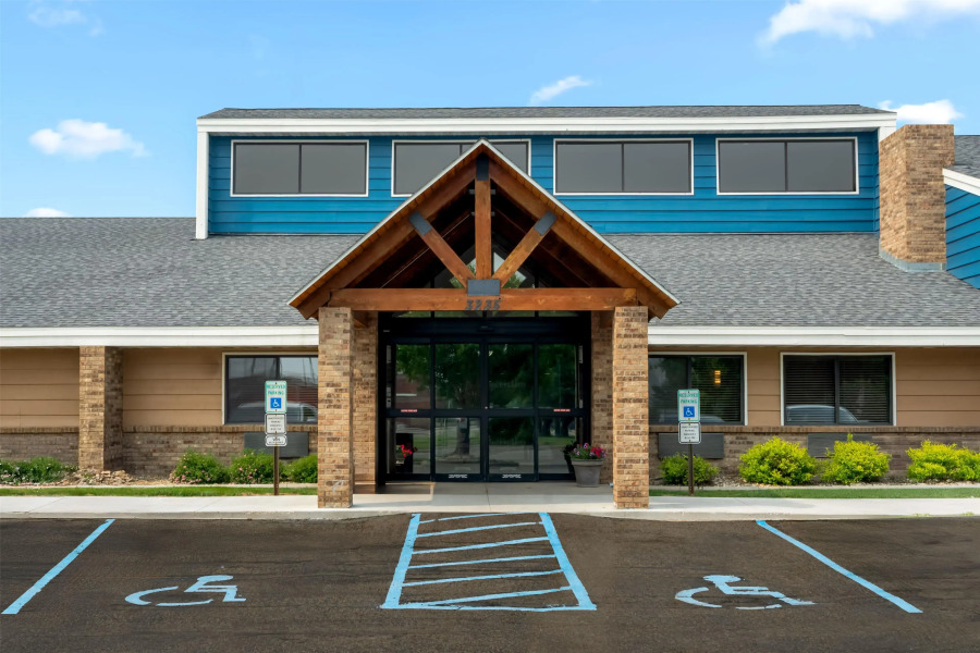 AmericInn by Wyndham Bismarck