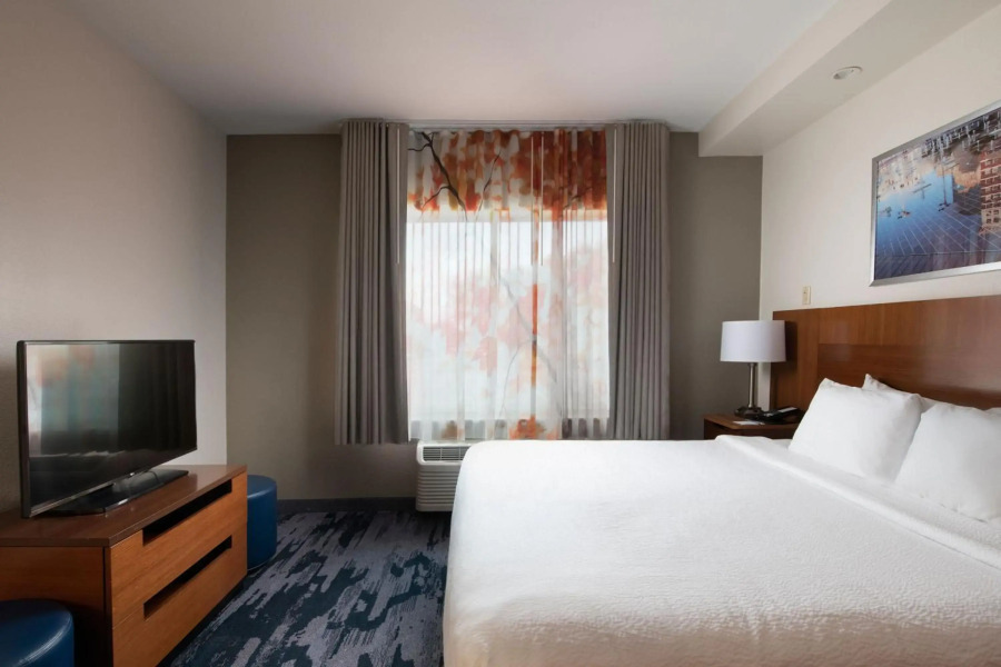 Fairfield Inn & Suites Fort Worth/Fossil Creek