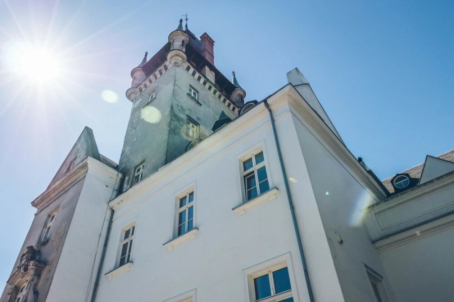 Pałac Osowa Sień Hotel