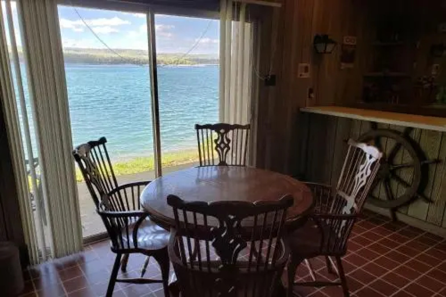 Table Rock Lake House