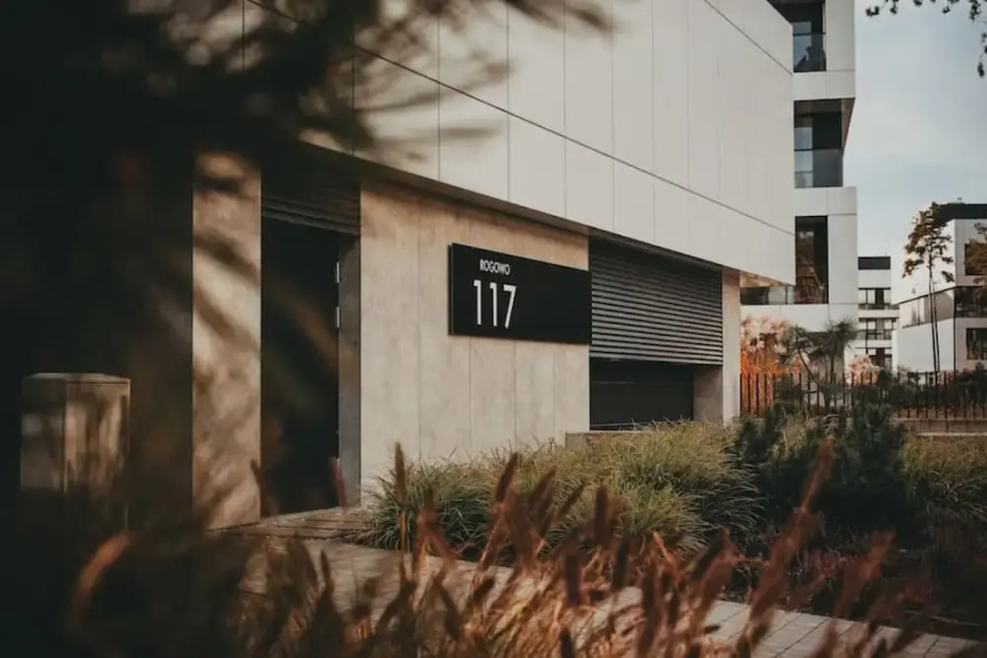 Parque Komfort i Spok j Blisko pla y