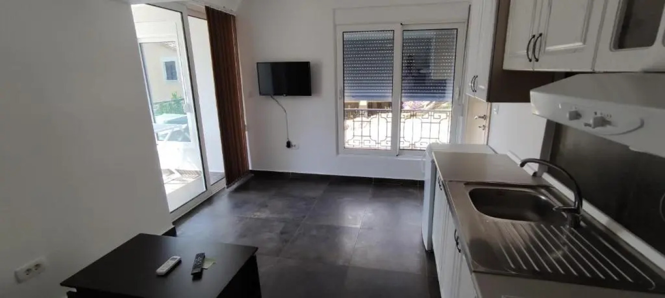 Zoran Apartments