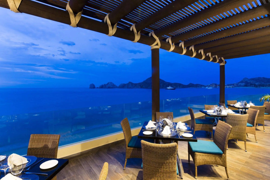 Villa del Arco Residences