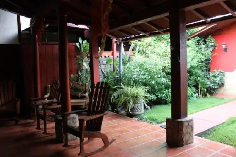 Hotel Leon Viejo