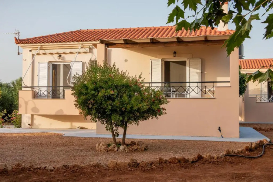 Lagouvardos Apartments