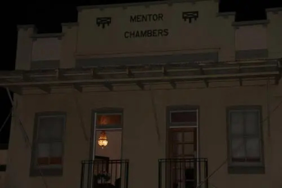 Mentor Chambers Apartments B&B