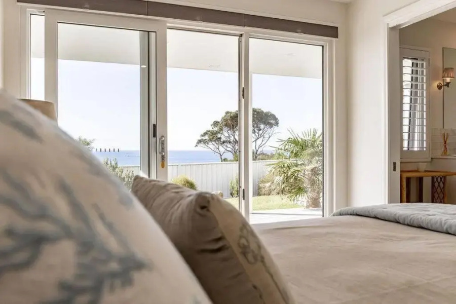 Nautilus Bay of Fires