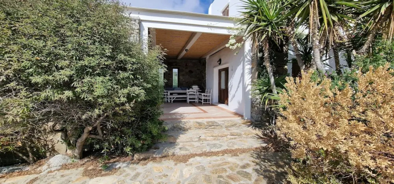 Divers House