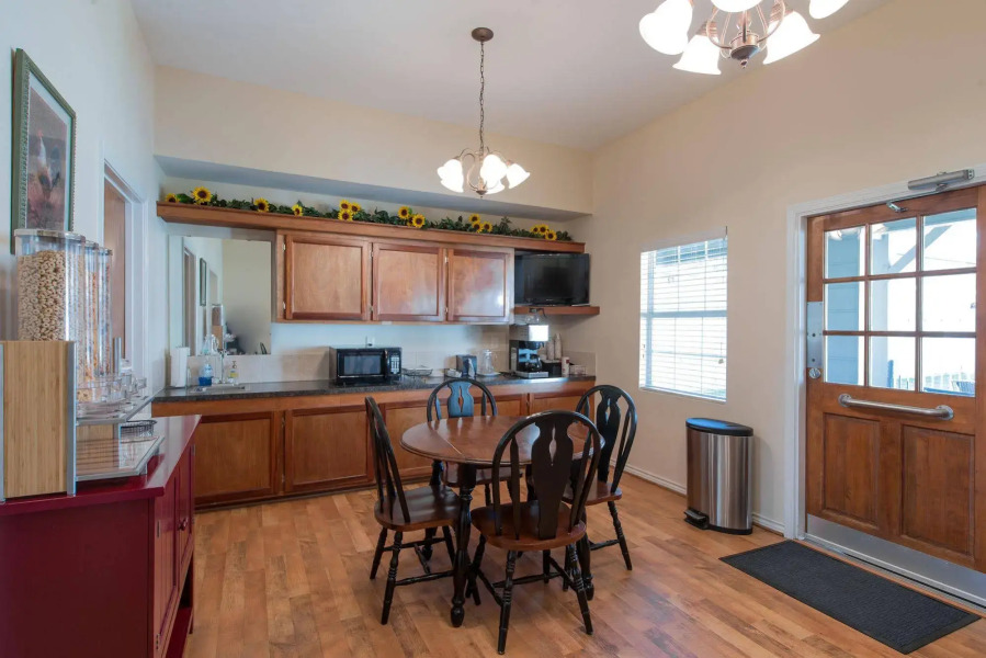 The Stagecoach Inn of Woodville