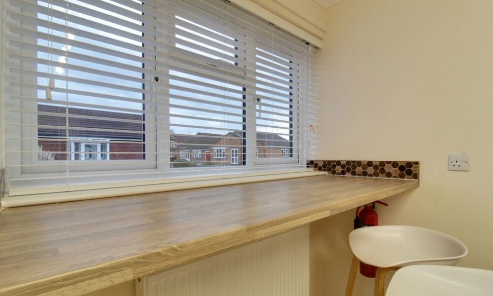 Cedar Drive, Holbeach - 1 to 4 - Self Catering