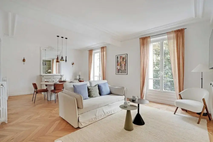 Elegance and Charm in the Chic Town of Neuilly