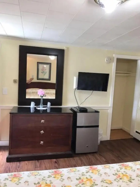 Royale Coach Motor Lodge