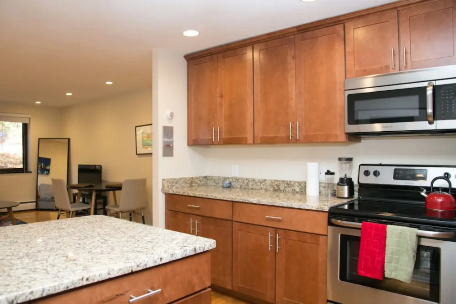 Charming 2BR in Brookline by Sonder