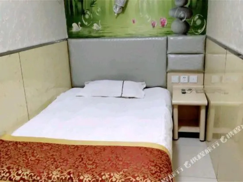 Rujia Inn Laiwu Yipin Alley