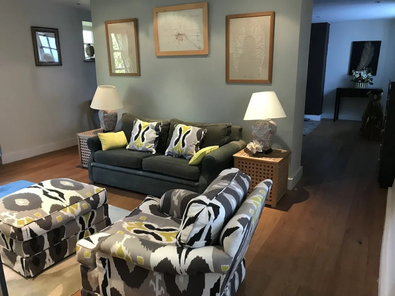 Lovely Big Barn with Hot Tub