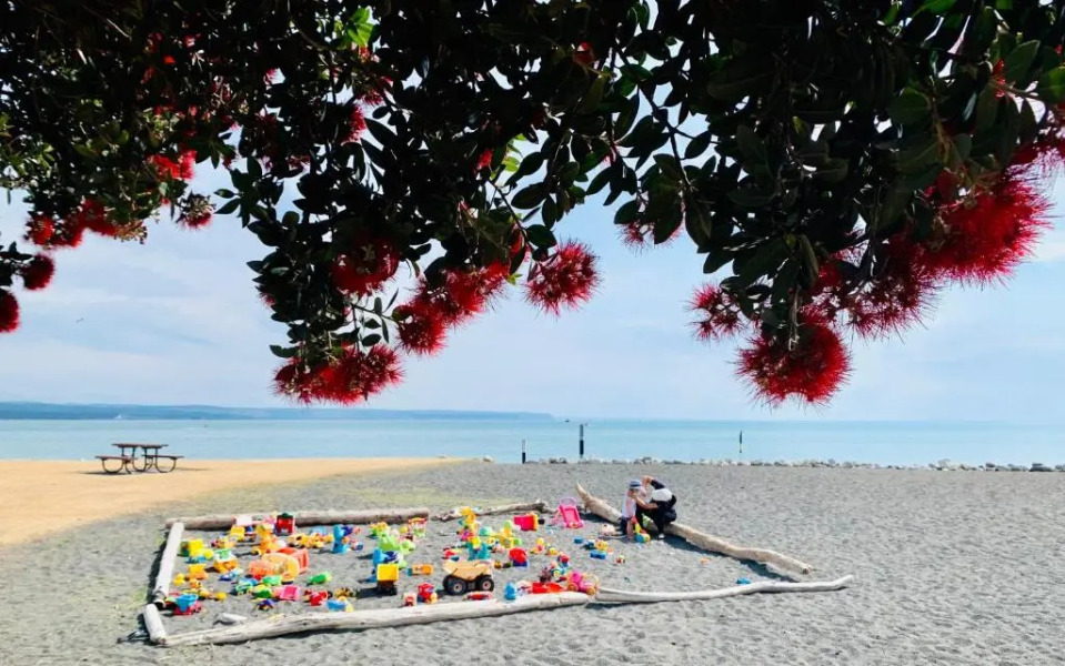 SEAduction Luxury Apartment