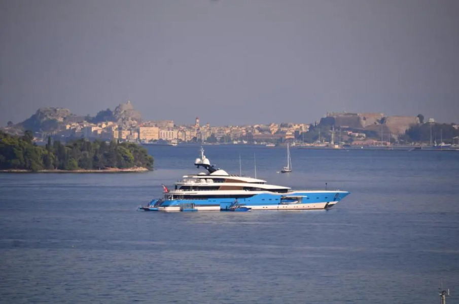 Kommeno Linga Longa Penthouse