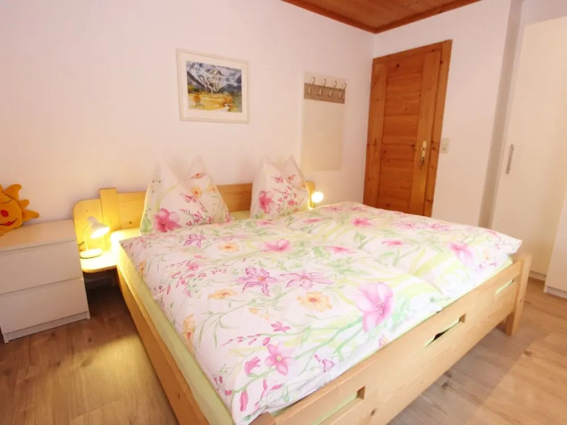 Apartment in Viehhofen Near Ski Lifts