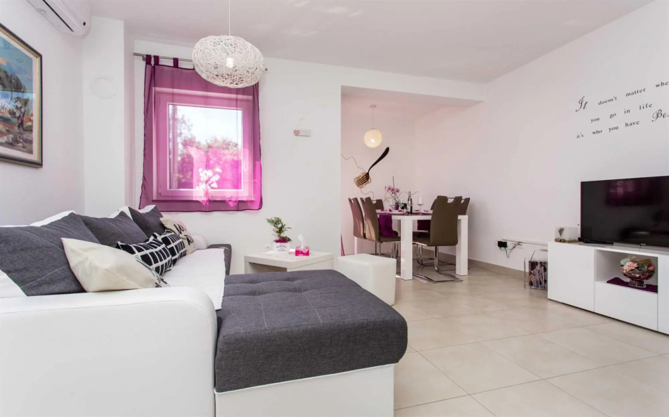 Holiday house CIRIK in Kras