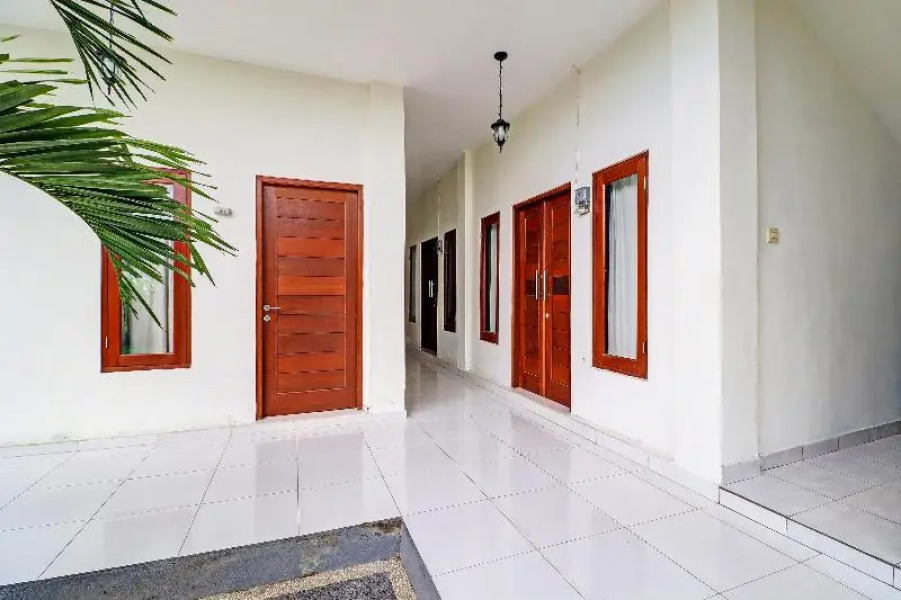Oyo 91717 7 L Homestay